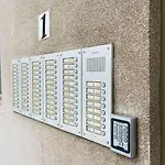 New Modern Rooftop Apartment-free Private Parking, Self Check-in スコピエ