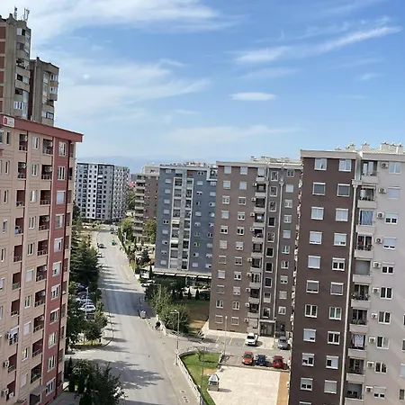 Apartment New Modern Rooftop Apartment-free Private Parking *