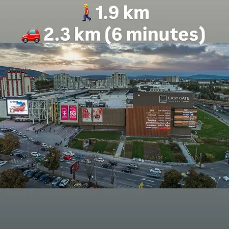 New Modern Rooftop Apartment-free Private Parking, Self Check-in * Скопье