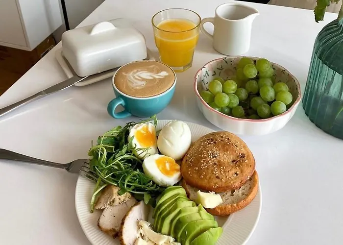 Apartman New Modern Rooftop Apartment-free Private Parking, Self Check-in