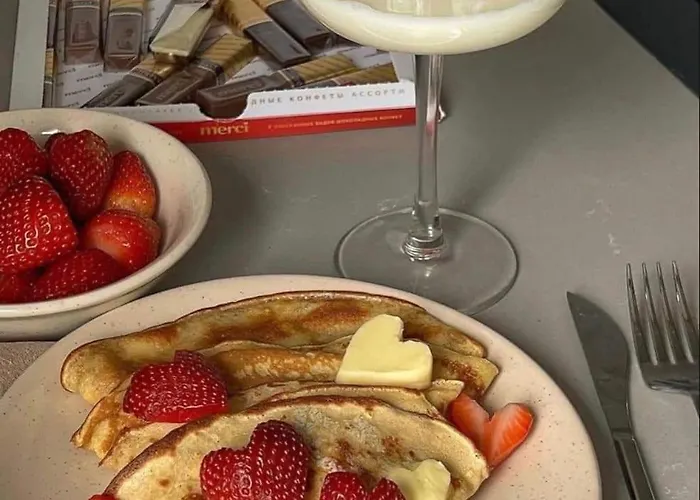 New Modern Rooftop Apartment-free Private Parking, Self Check-in Apartment *